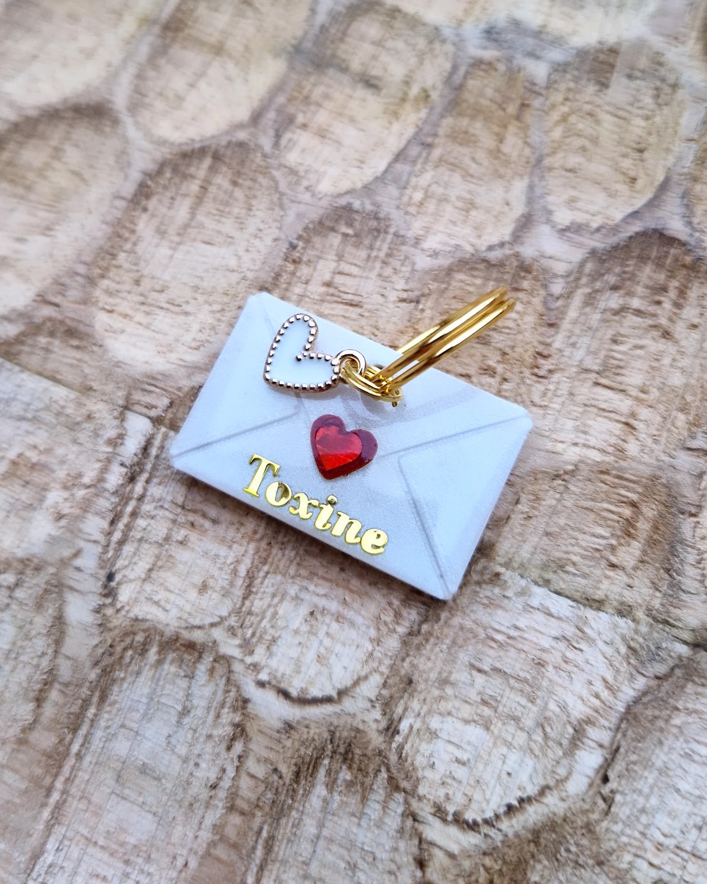 collection-ronrons-eternels-medaille-petite-enveloppe