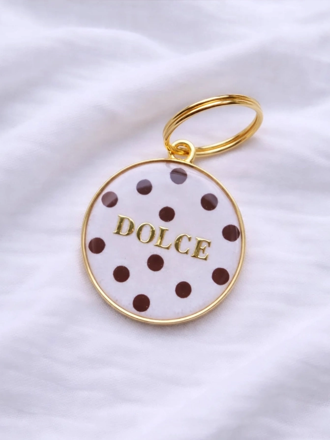 medaille-ronde-personnalisee-motif-pois-pour-animaux