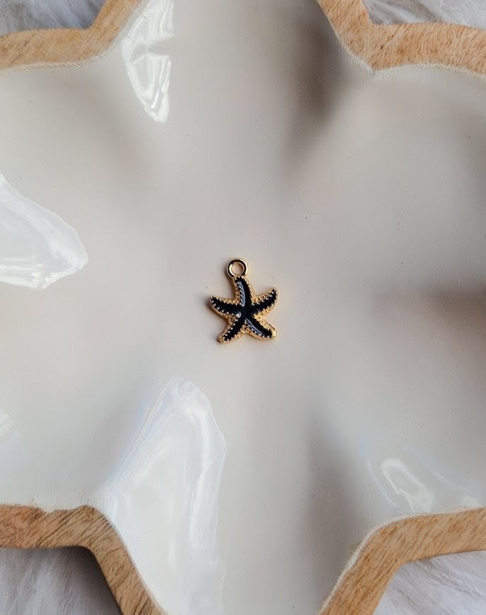 Charms étoile de mer noire à ajouter aux médailles pour animaux par l'Atelier d'Amandine